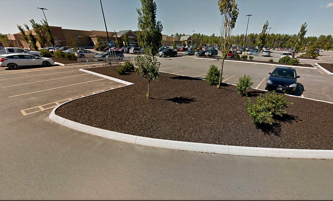Commercial curbing, parking lot paving, striping in Maine